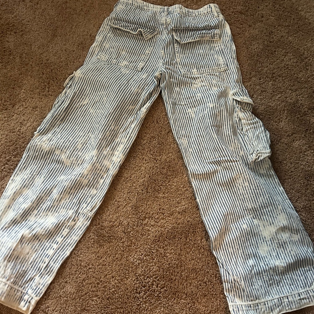 Wild Fable Blue and White Striped Pants - Picture 4 of 5